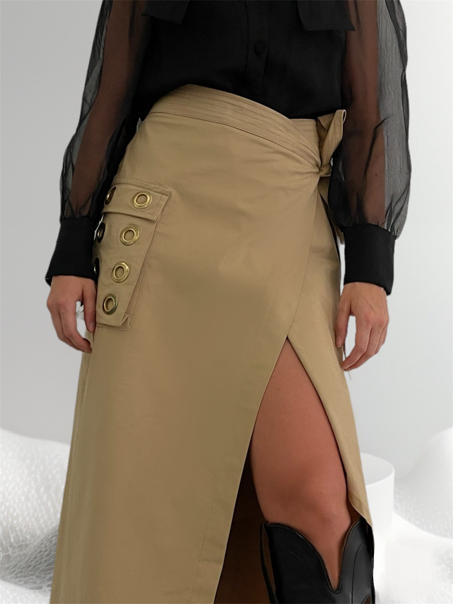 Falda Midi Cargo  Ojaletes